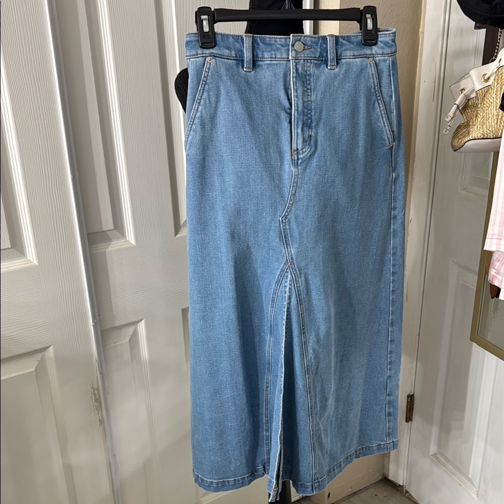 Banana Republic Blue Denim Skirt